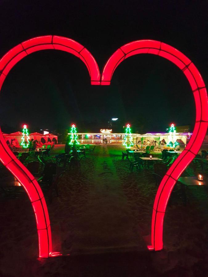 Larios Beach Holidays Resort Baga Dış mekan fotoğraf