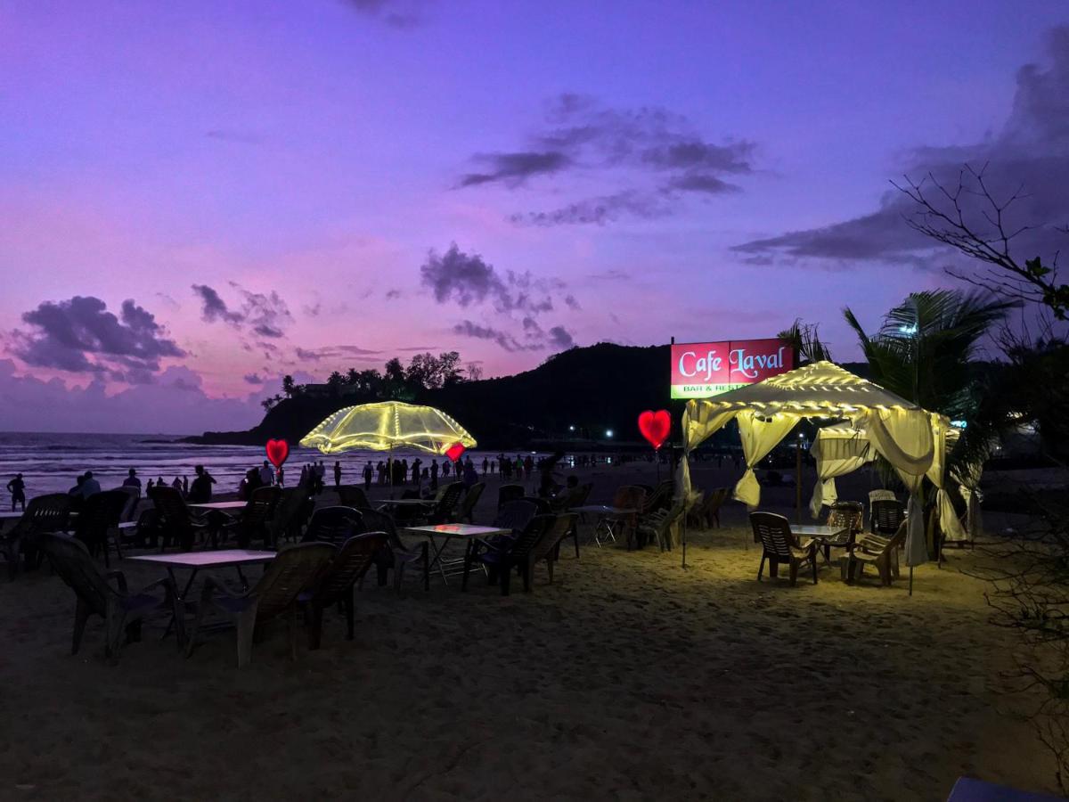 Larios Beach Holidays Resort Baga Dış mekan fotoğraf