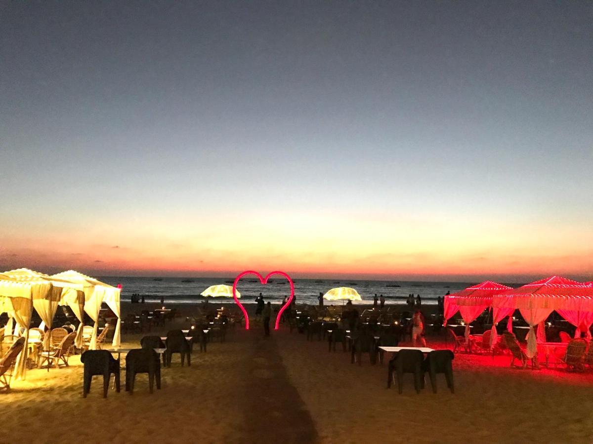 Larios Beach Holidays Resort Baga Dış mekan fotoğraf
