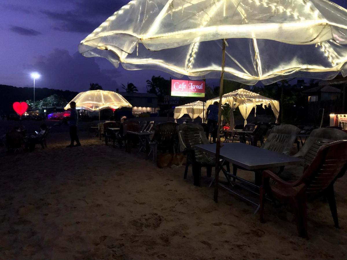 Larios Beach Holidays Resort Baga Dış mekan fotoğraf